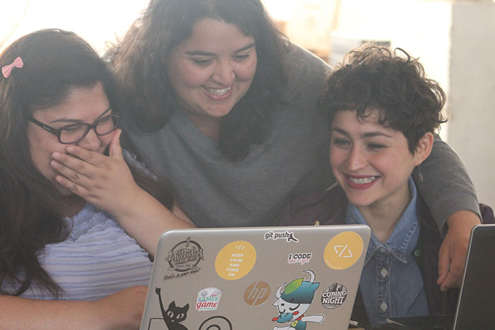 Mujeres chilenas en tecnología: Reescribiendo el código 1