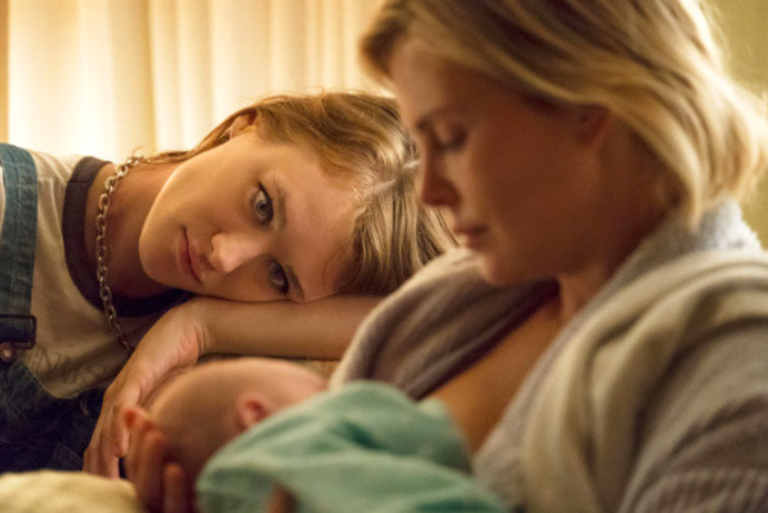 Tully, una (genial) película sobre la maternidad, la vida y el amor propio 1