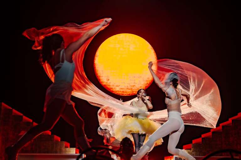 Rosalía Lux Tour en Movistar Arena, un show inclasificable 1